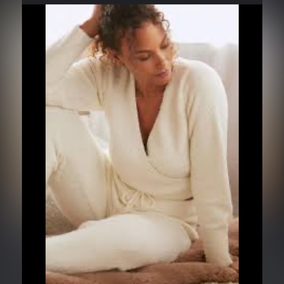 Daily Practice Anthropologie Sweater Set - Picture 3 of 9